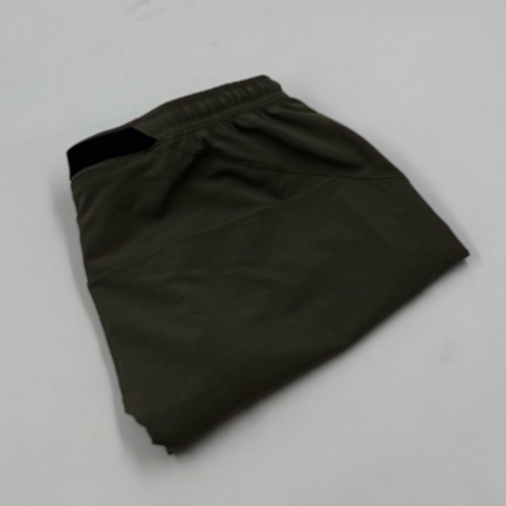 Janji Men's L AFO Middle Running Olive Green 7" Inseam Unlined Shorts